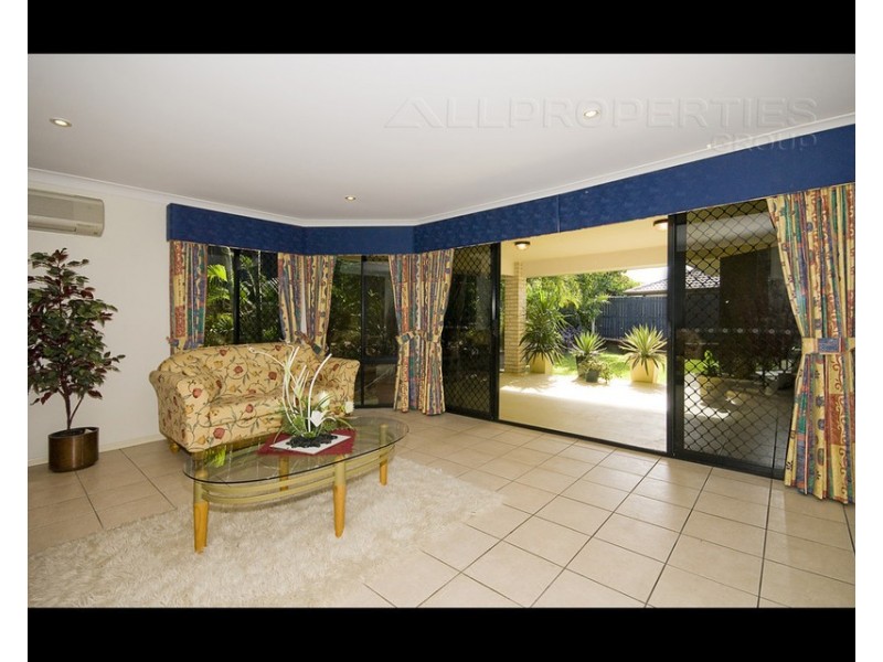 14 Buckley Dr, Drewvale QLD 4116