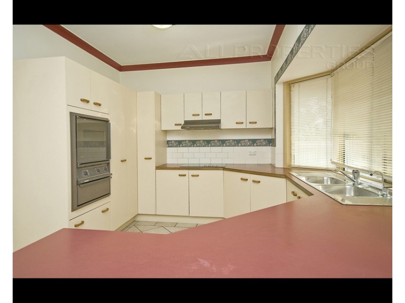 14 Tarragon Place, Forest Lake QLD 4078