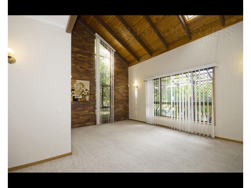 2 MESQUITE, Sunnybank Hills QLD 4109