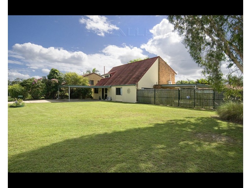 1 LANGHAM STREET, Hillcrest QLD 4118