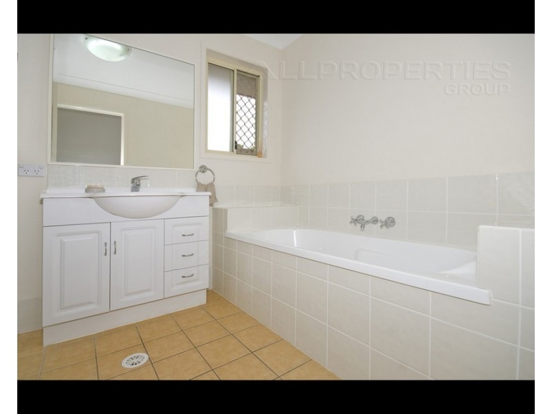 42 Gisppsland Circuit, Forest Lake QLD 4078