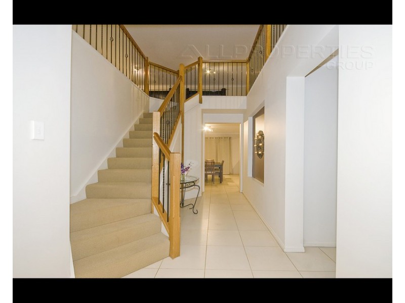 33 Waterbrooke Crct, Drewvale QLD 4116