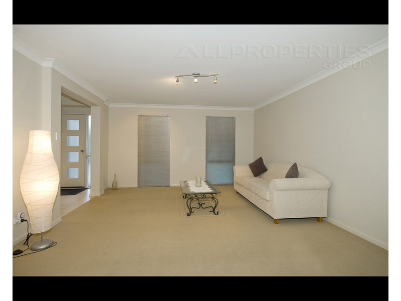 33 Waterbrooke Crct, Drewvale QLD 4116
