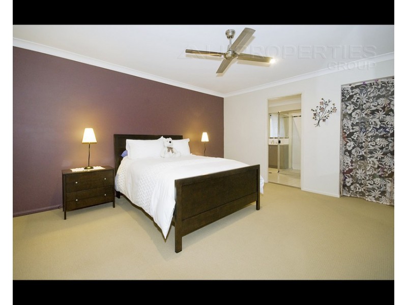 33 Waterbrooke Crct, Drewvale QLD 4116