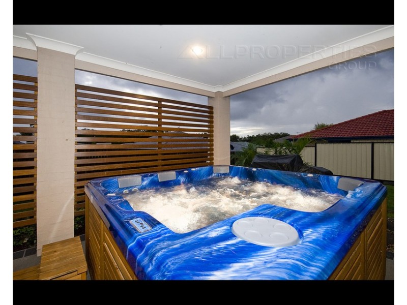 33 Waterbrooke Crct, Drewvale QLD 4116
