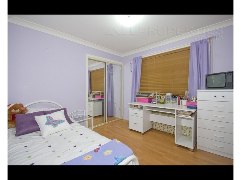 3 Burnside Place – Creekwood, Forest Lake QLD 4078