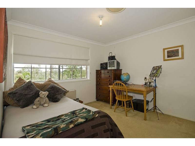 10 Settlers Circuit, Forest Lake QLD 4078