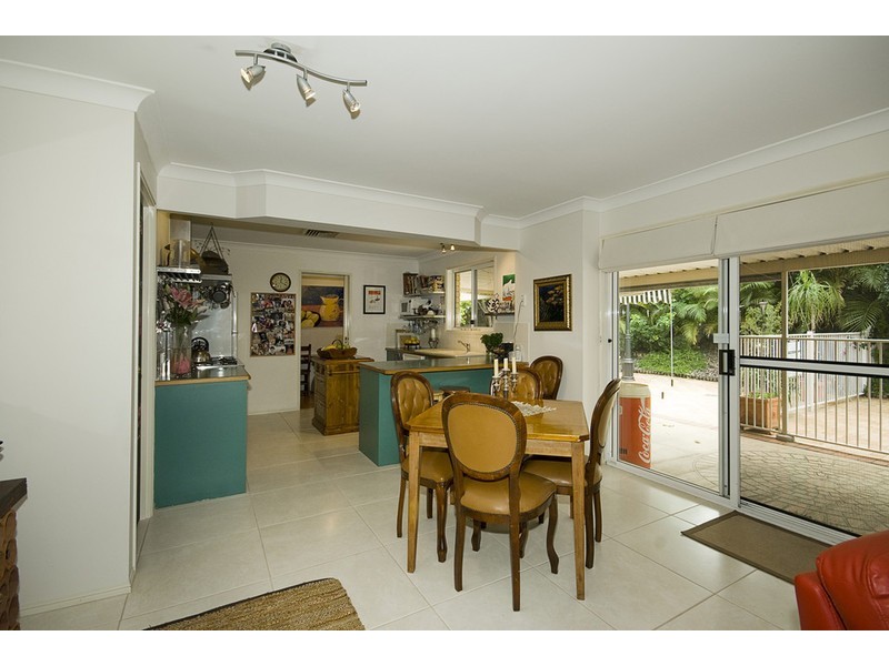 10 Settlers Circuit, Forest Lake QLD 4078