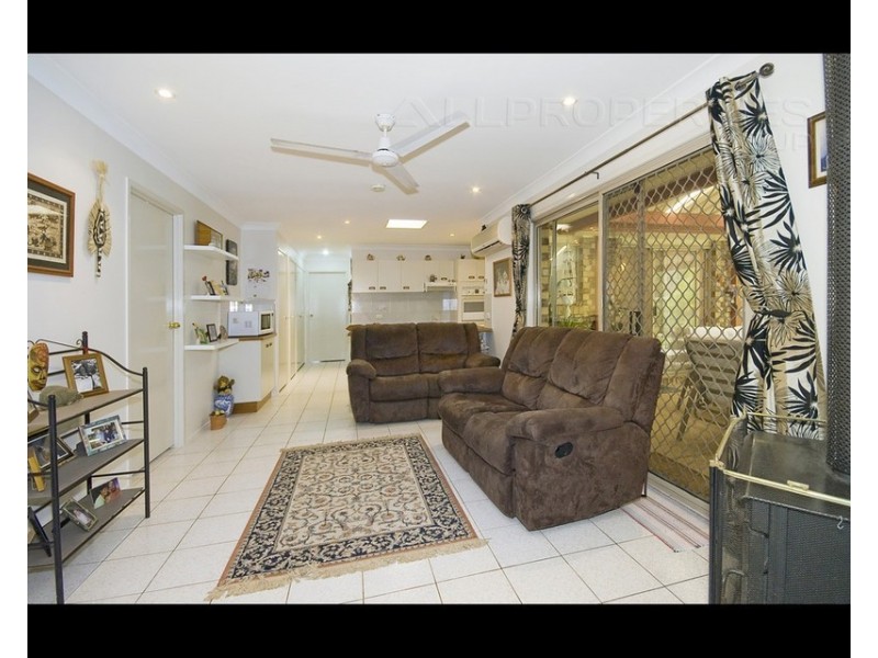 46 Colisa Cresent, Regents Park QLD 4118