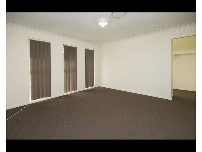 12 Rothburn Street, Doolandella QLD 4077