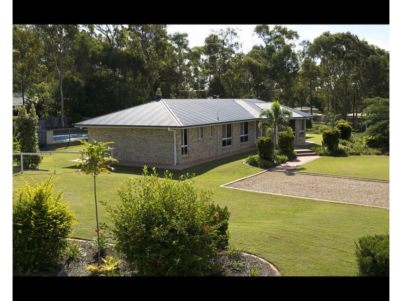 100 Lincoln Green Drive, Forestdale QLD 4118