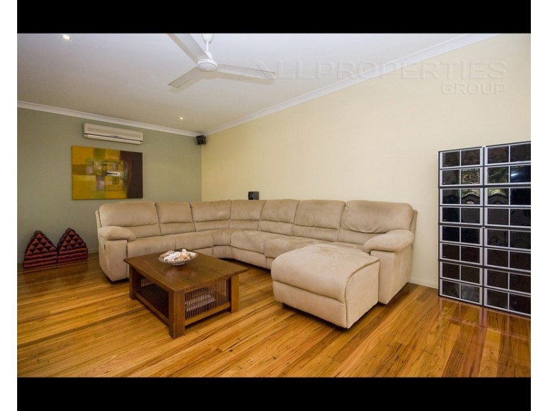 37 Paterson Place, Forest Lake QLD 4078