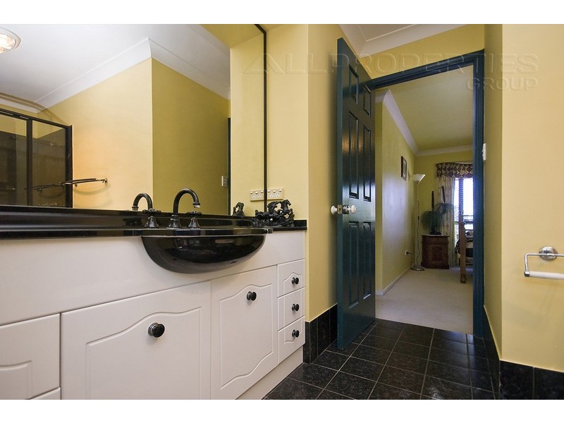 67 Leichhardt Cct, Forest Lake QLD 4078