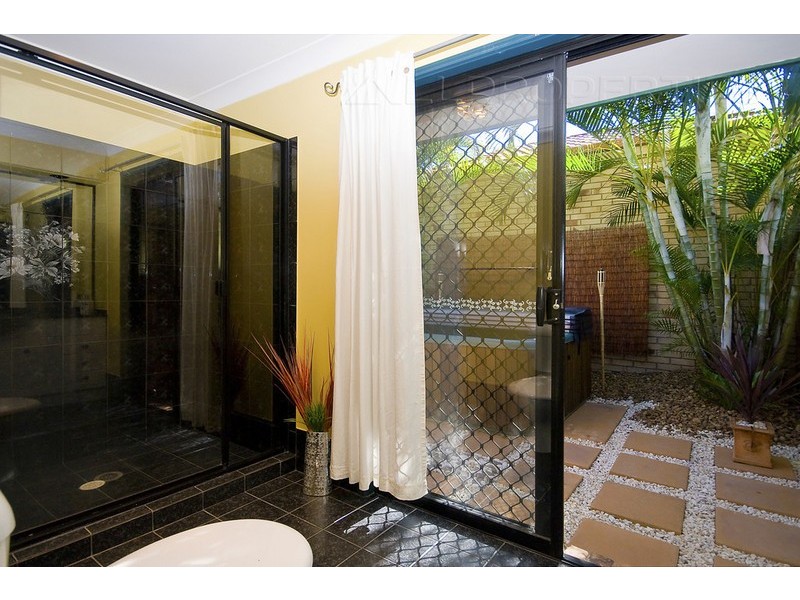 67 Leichhardt Cct, Forest Lake QLD 4078