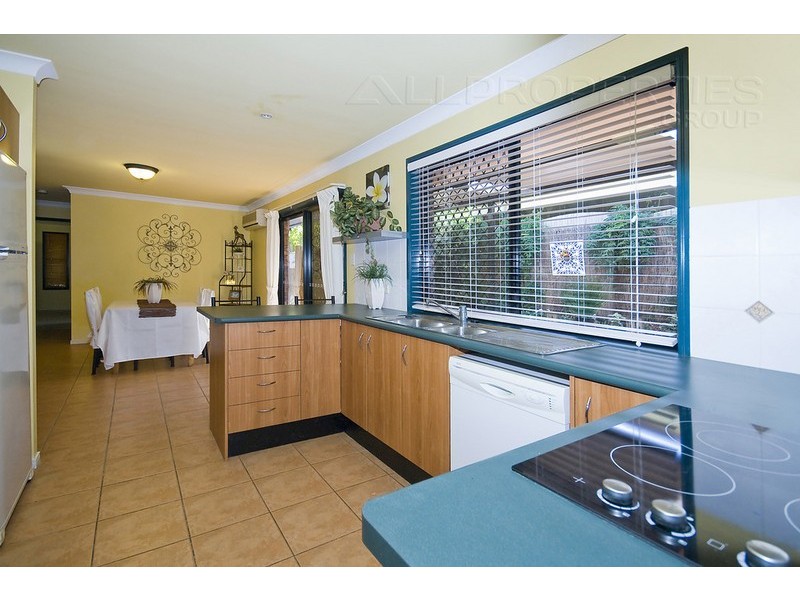 67 Leichhardt Cct, Forest Lake QLD 4078