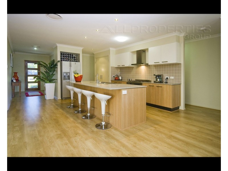 22 Aspen Street, Heathwood QLD 4110