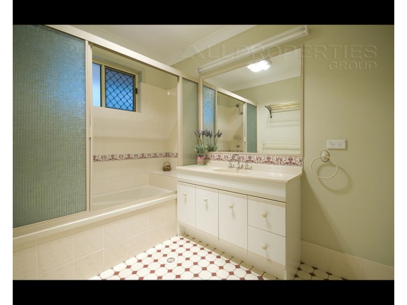 19 Bligh Pl, Drewvale QLD 4116