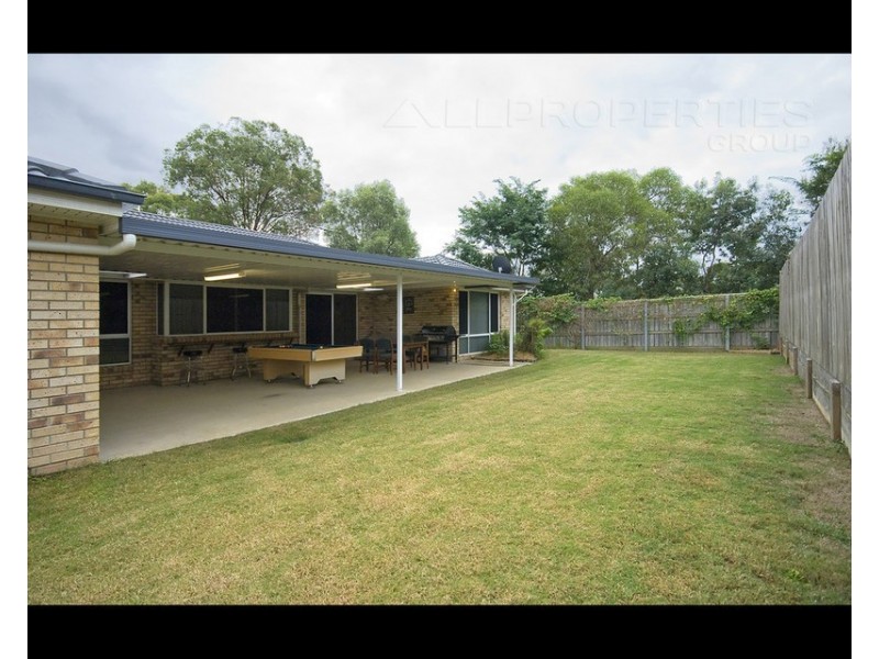 8 Daisy Place, Doolandella QLD 4077