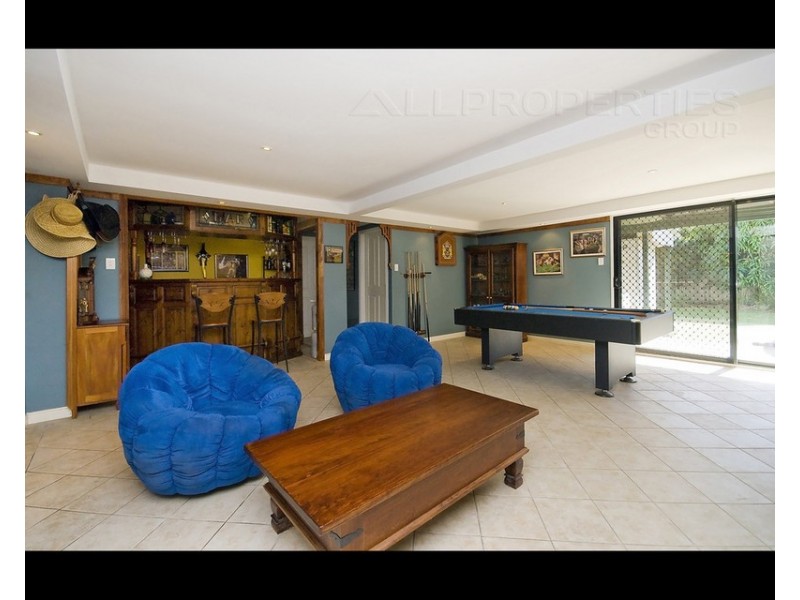 40 Edinburgh Rd, Alexandra Hills QLD 4161