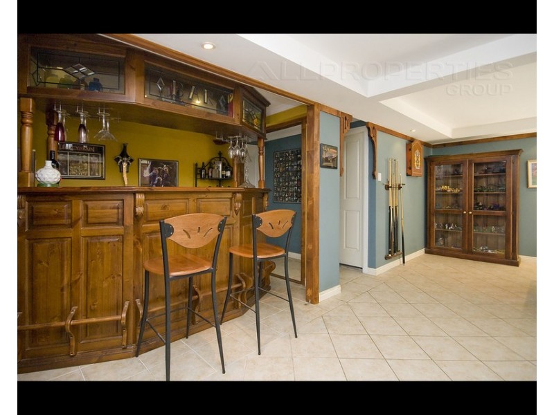 40 Edinburgh Rd, Alexandra Hills QLD 4161