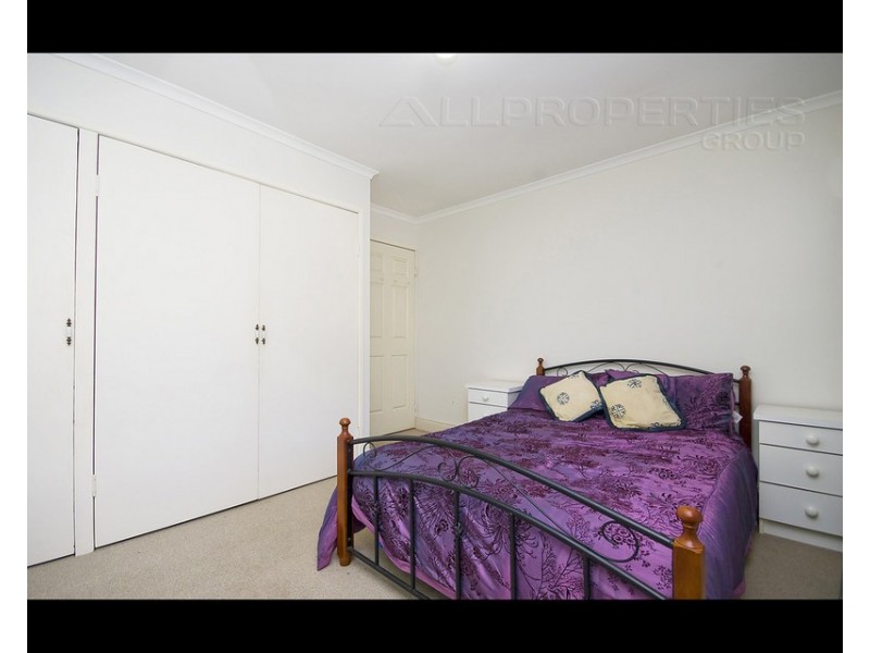 40 Edinburgh Rd, Alexandra Hills QLD 4161