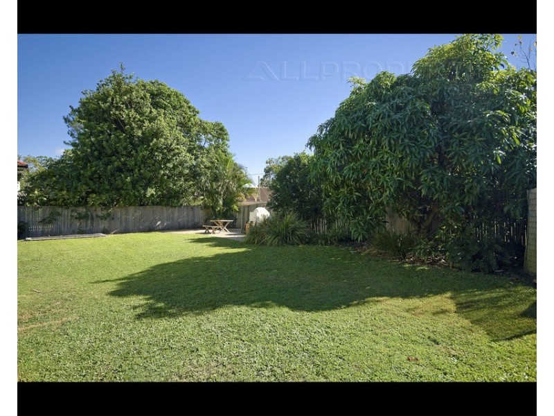 40 Edinburgh Rd, Alexandra Hills QLD 4161