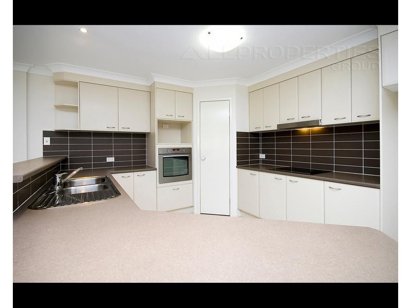 37 Aspen Street, Parkwood Estate, Heathwood QLD 4110