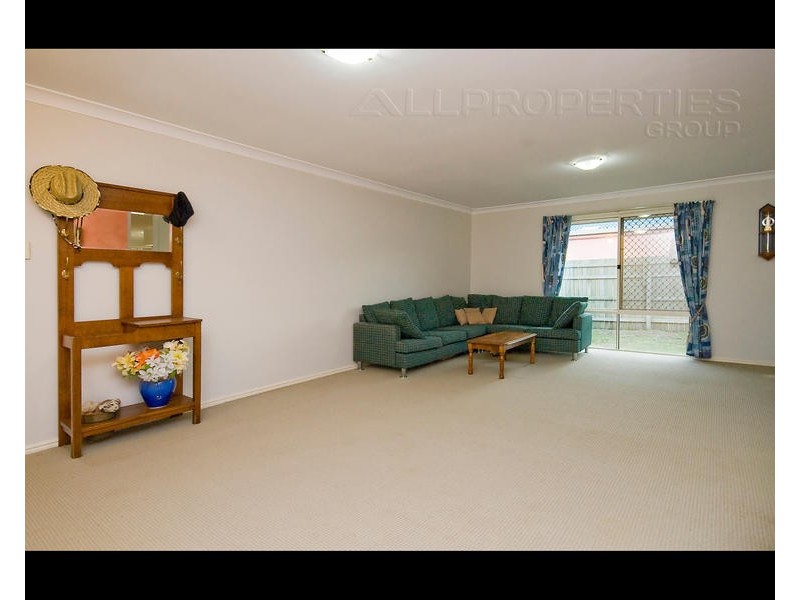 71 Mabel Street, Oxley QLD 4075