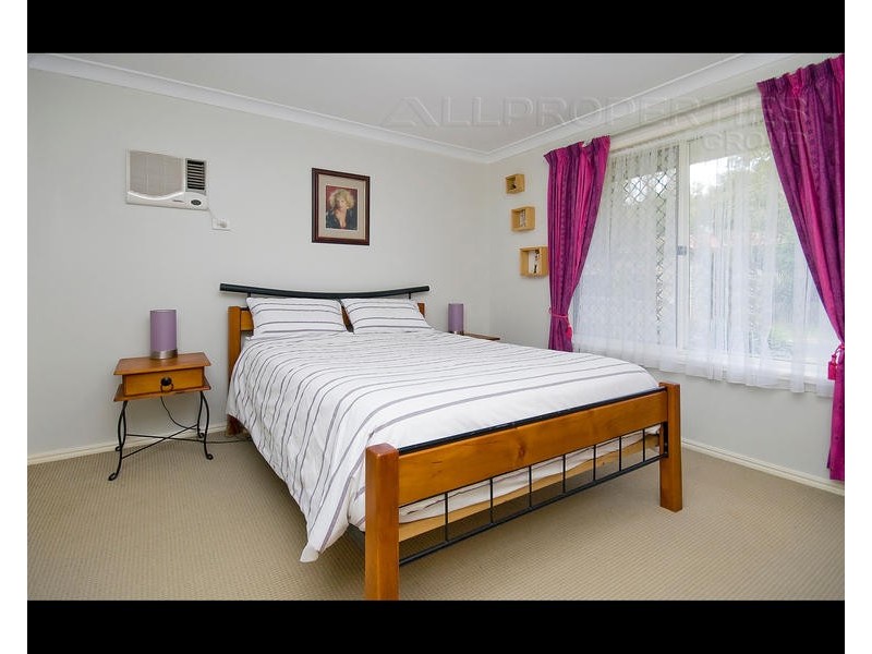 71 Mabel Street, Oxley QLD 4075