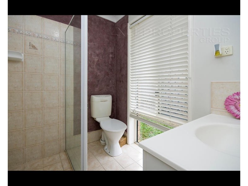 71 Mabel Street, Oxley QLD 4075