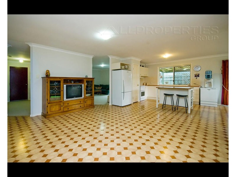 71 Mabel Street, Oxley QLD 4075