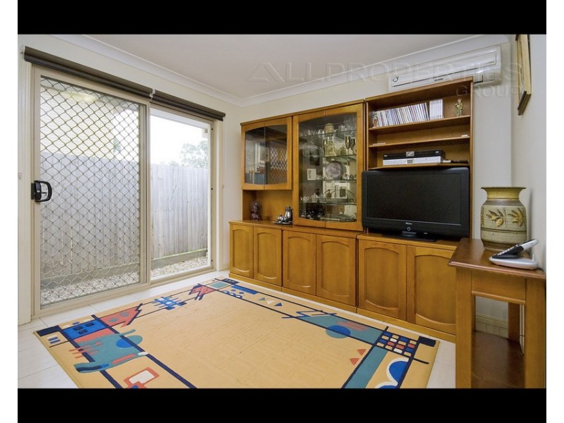 2 Snowy River Circuit, Forest Lake QLD 4078