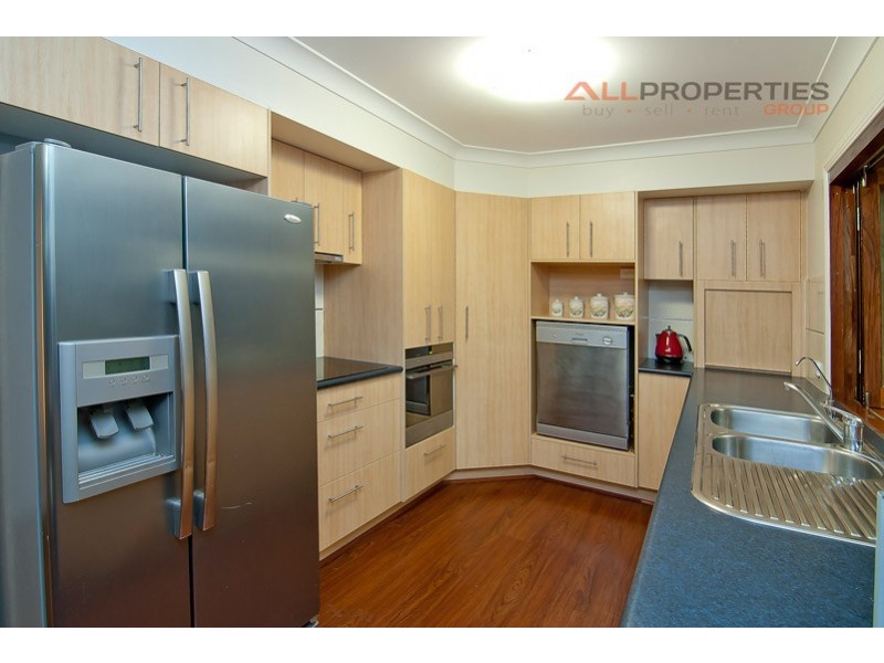 45 CIANTHUS STREET, Regents Park QLD 4118