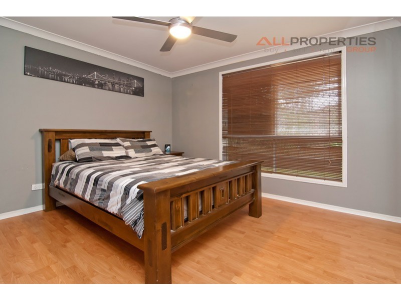 80 HALDHAM CRESCENT, Regents Park QLD 4118