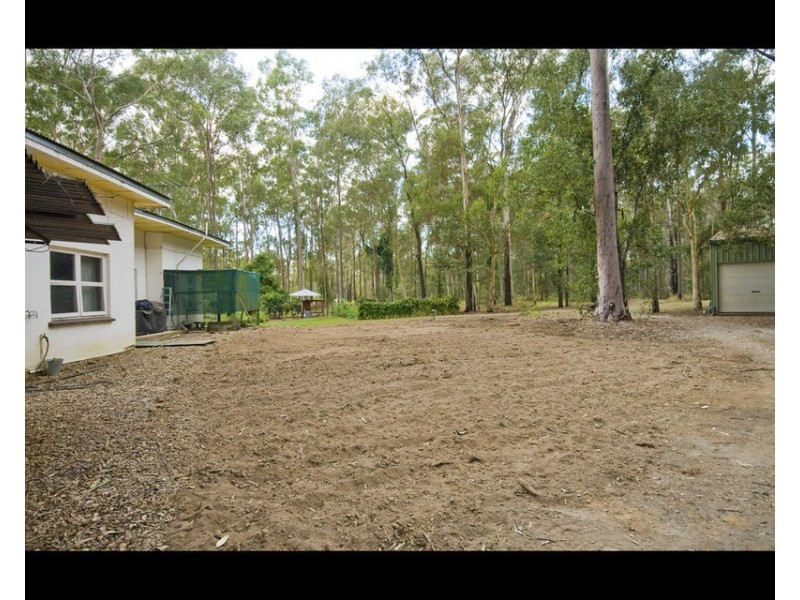 76 Esky Road, Pallara QLD 4110