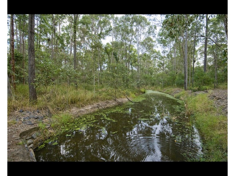 76 Esky Road, Pallara QLD 4110