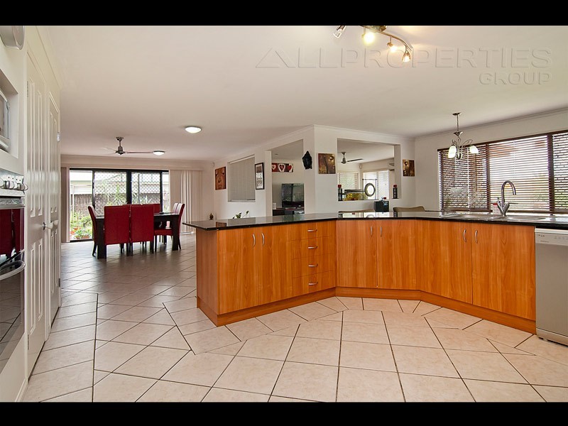 16 Burke Close, Drewvale QLD 4116