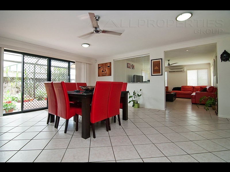 16 Burke Close, Drewvale QLD 4116