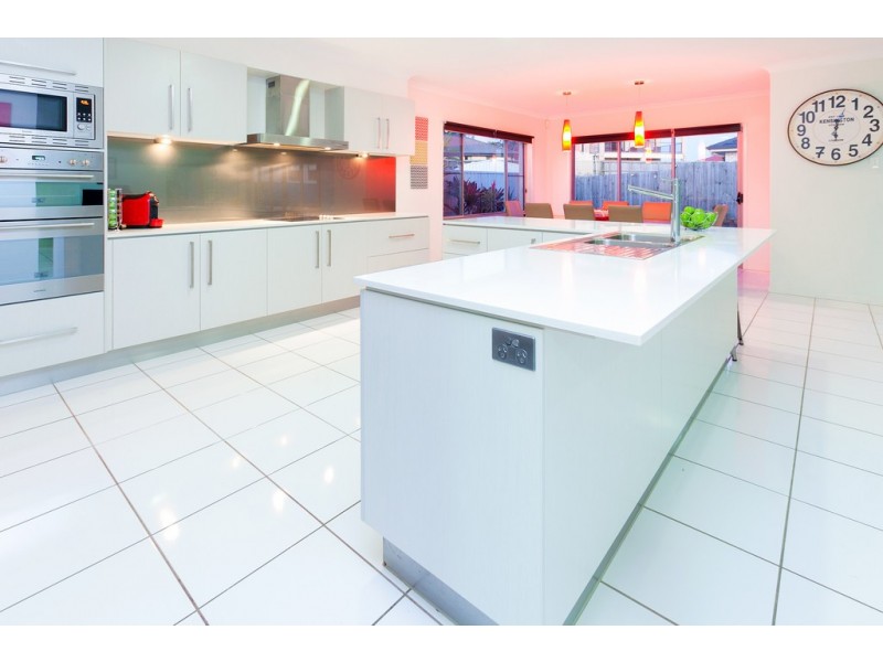 80 Tweeddale Cct, Drewvale QLD 4116