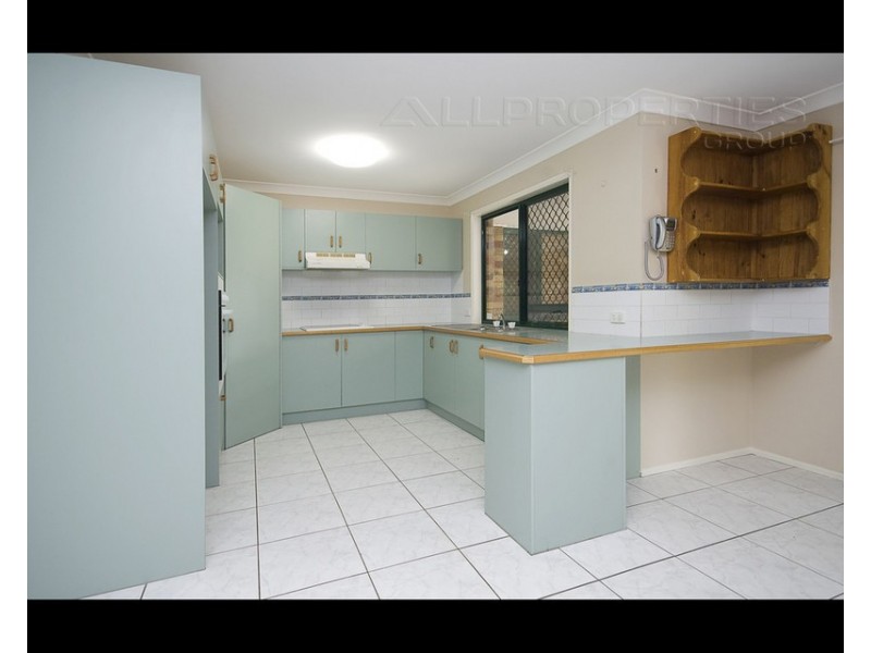 9 Scarlet Pl, Forest Lake QLD 4078