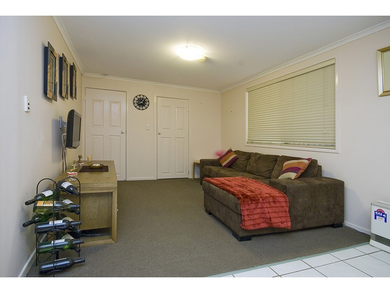 84 Begonia St, Browns Plains QLD 4118