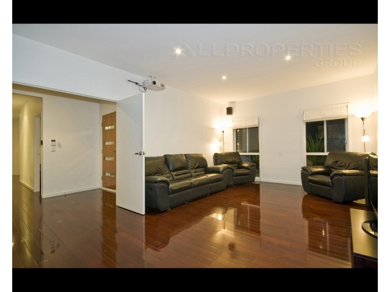 96 Macquarie Way, Drewvale QLD 4116