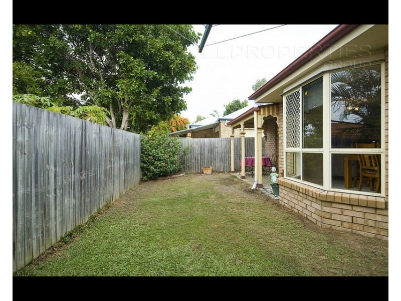 4 Queens Court, Forest Lake QLD 4078