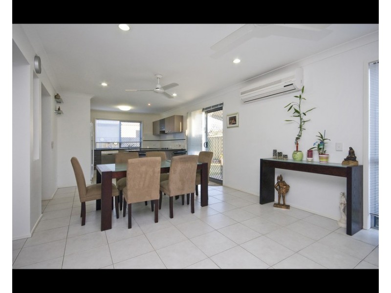 9 Freshwater Dr, Berrinba QLD 4117