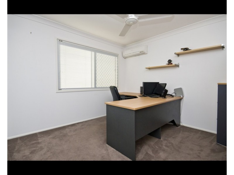 9 Freshwater Dr, Berrinba QLD 4117