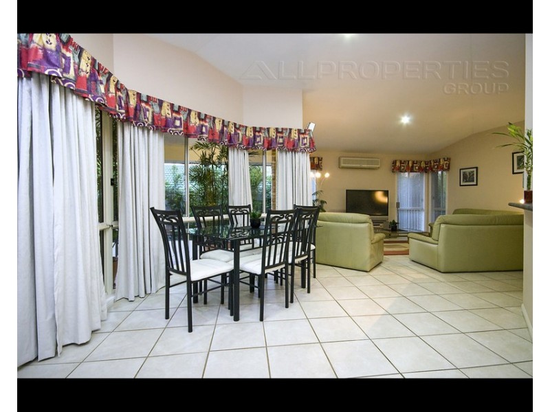 49 Kondalilla Parade – The Cascades, Forest Lake QLD 4078