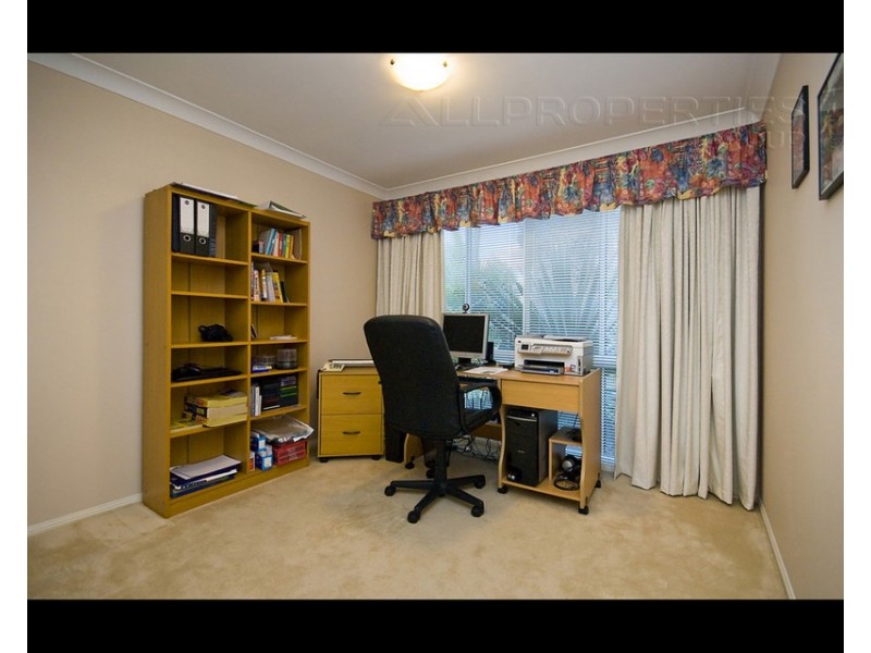 49 Kondalilla Parade – The Cascades, Forest Lake QLD 4078