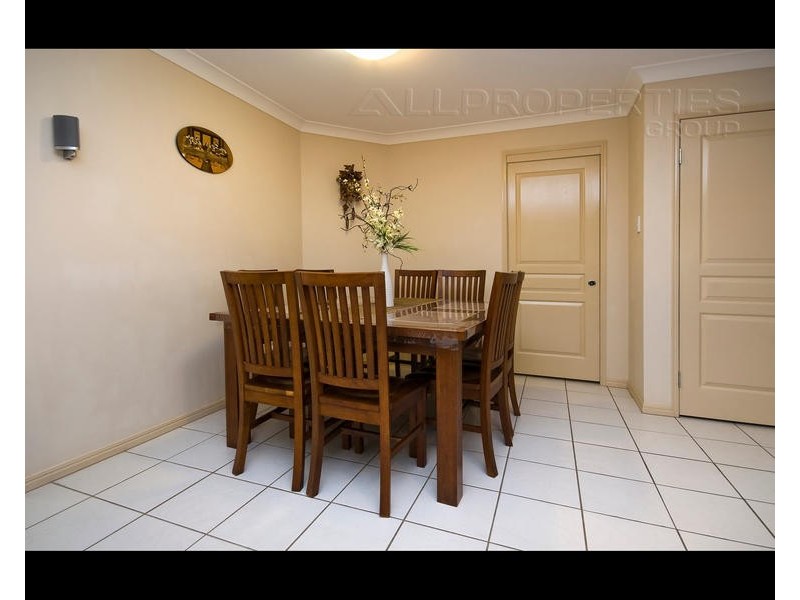 12 Cobourg Street, Forest Lake QLD 4078