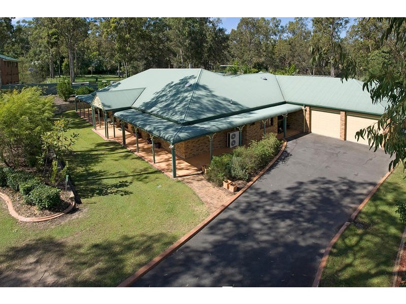 8 Priory Street, Forestdale QLD 4118