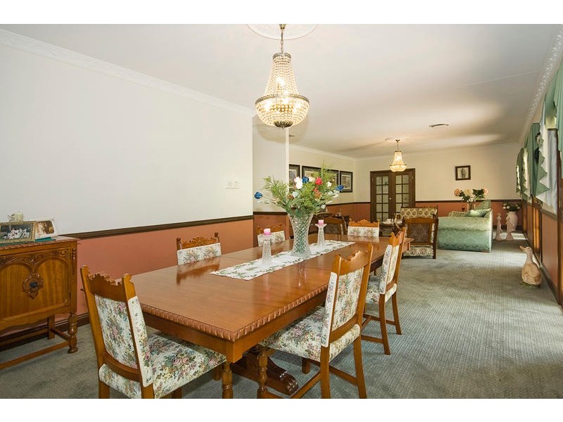 8 Priory Street, Forestdale QLD 4118